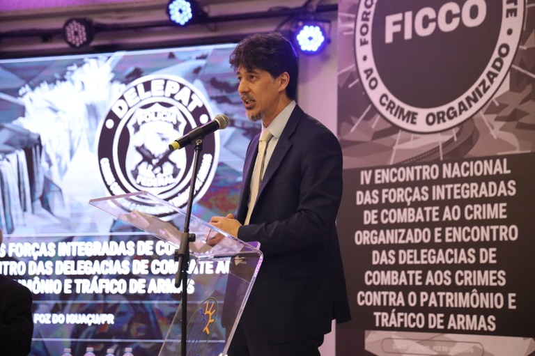 d8f2aef4-61b8-4bef-b483-f528c3827d7b.jpg