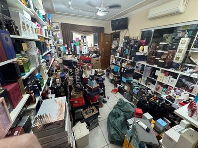 PF apreende dinheiro e produtos importados em operação contra descaminho em Penápolis/SP