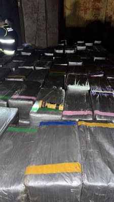 PF participa de operação internacional que resulta na apreensão de quase 10 toneladas de cocaína em alto-mar