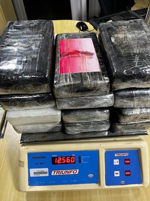 PF realiza prisão em flagrante por tentativa de envio de cocaína pelo Porto de Paranaguá