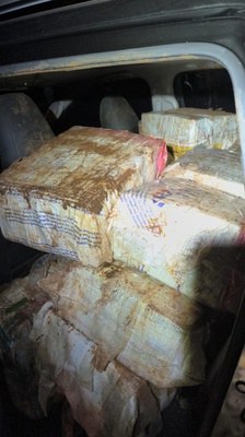 PF e PM apreendem mais de 1,2 tonelada de maconha em Santa Helena/PR