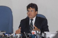 Fatura de cartão de crédito no vencimento e compra de casa estão isentas de IOF