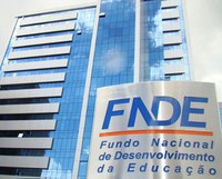 Instituição de ensino que deve mais de R$ 4 milhões ao FGTS tem repasse do FNDE bloqueado