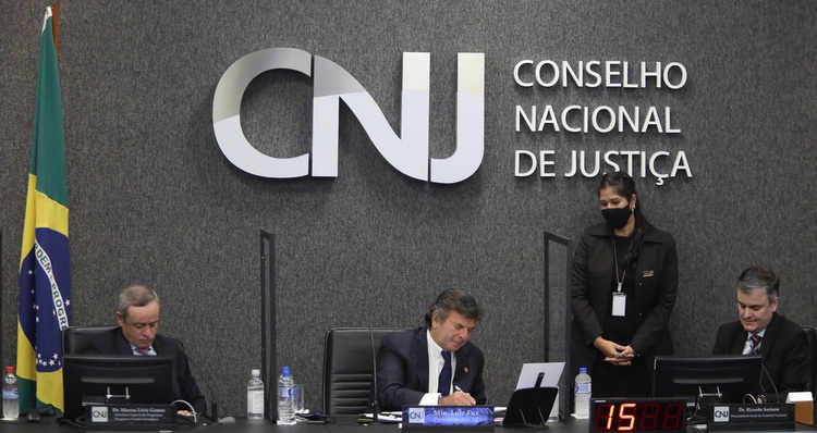 cnj2.jpg