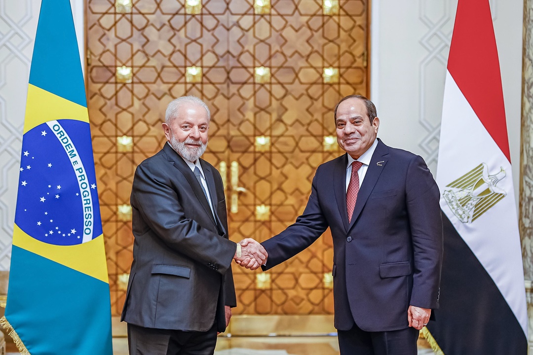 Egyptian leader Abdul Fattah El-Sisi confirms that he will come to Brazil for an official visit and participate in the G20 summit, at Lula's invitation