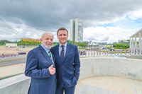 Received by Lula in Brasilia, Macron praises the success of his three-day visit around Brazil