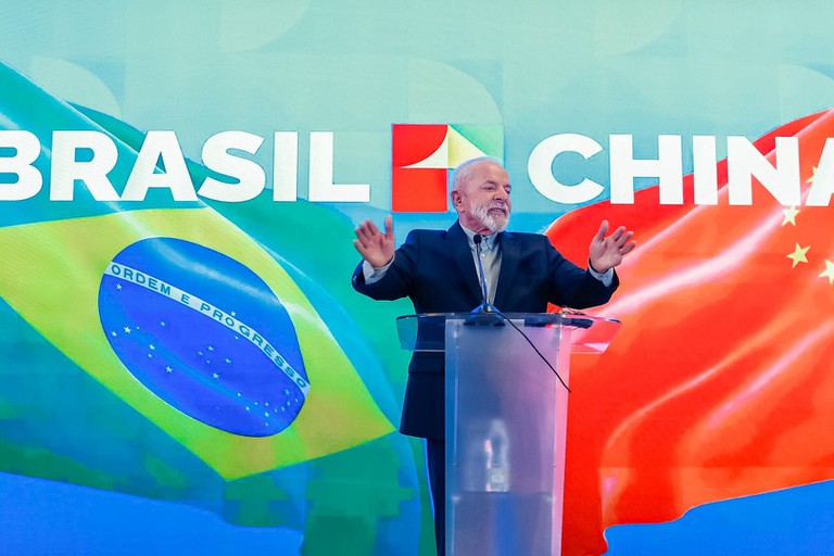 Lula comemora resultado da visita à China: “A nossa relação é muito estratégica”