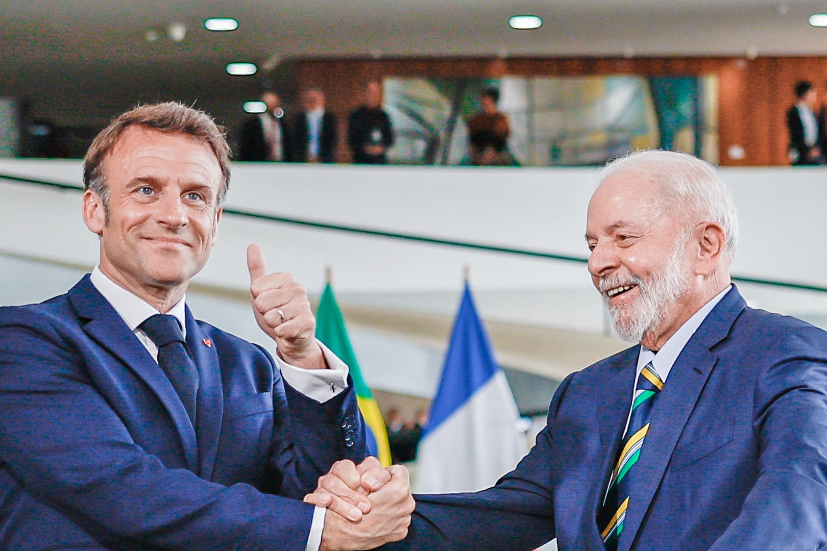 Cerimônia oficial de chegada do Presidente da República Francesa, Emmanuel Macron, por ocasião de sua Visita de Estado ao Brasil