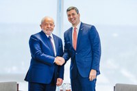 Lula y el presidente electo de Paraguay dialogan sobre integración
