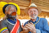 Lula junto a líderes indígenas en Xingú: “Somos un Gobierno que respeta a los pueblos indígenas y reconoce sus derechos”