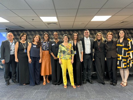 Representantes da CGU, MGI, SEST, CEP, Fórum da Gestão da Ética e Integridade na Administração Pública e BB presentes no evento (Foto: Equipe de Ética e Risco de Conduta BB)