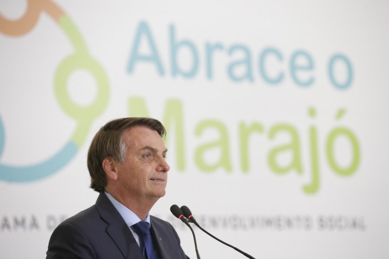 "Temos que integrar todo o Brasil", diz Bolsonaro ao lançar programa Abrace o Marajó