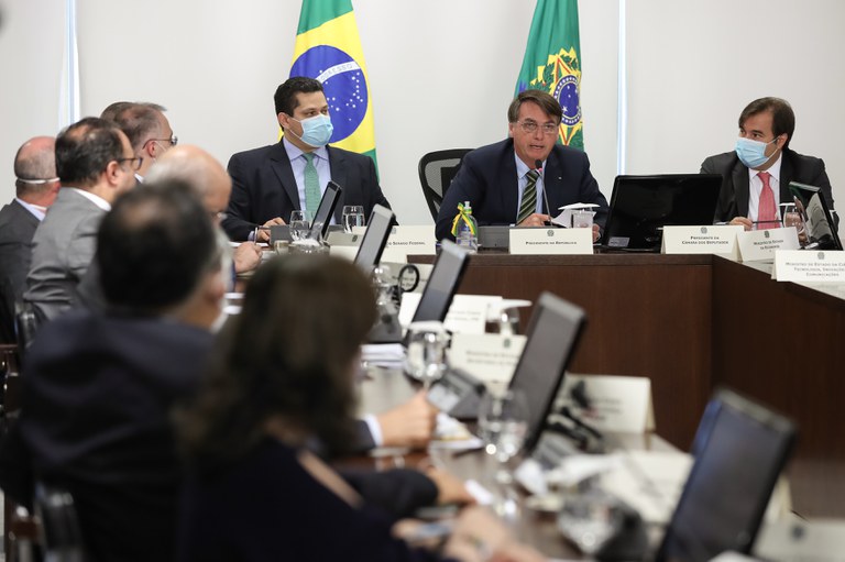 Presidente sancionará projeto de R$ 60 bi de socorro a estados e municípios