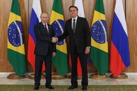 Bolsonaro conversa com presidente da Rússia, Vladimir Putin