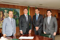 Presidente Bolsonaro sanciona projeto de lei de apoio aos micro e pequenos empresários