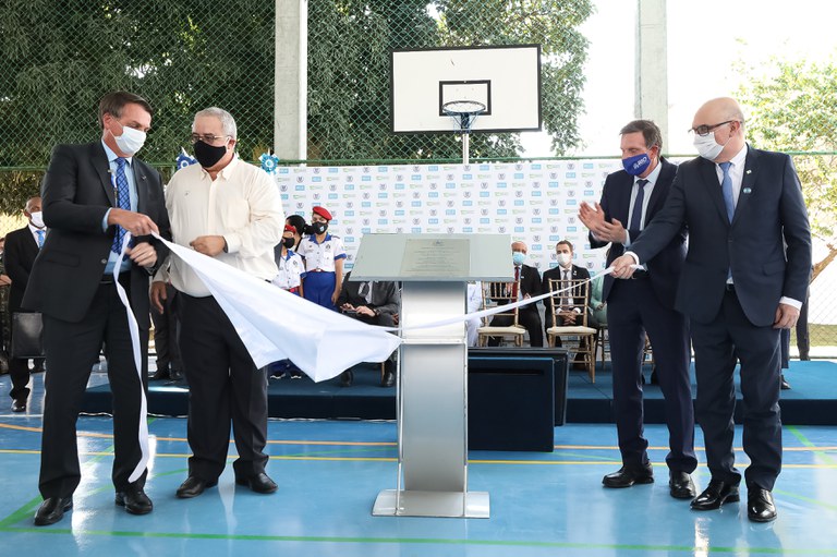 Presidente Bolsonaro inaugura a primeira escola cívico-militar do Rio