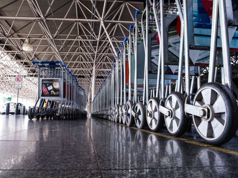 Presidente sanciona projeto de lei que prevê auxílio à aviação civil brasileira