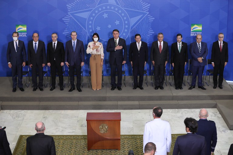 Bolsonaro dá posse a novo ministro da Justiça e Segurança Pública
