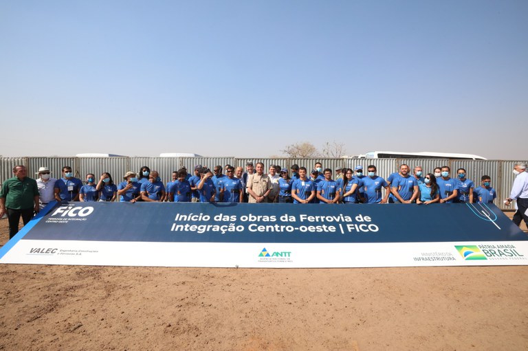 Governo Federal inicia construção da Ferrovia de Integração Centro-Oeste