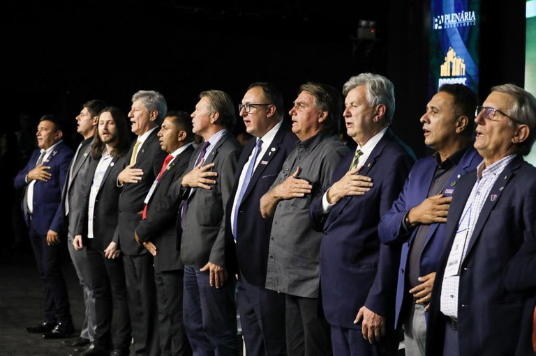 Presidente Jair Bolsonaro participa da XXI Marcha dos Legislativos Municipais