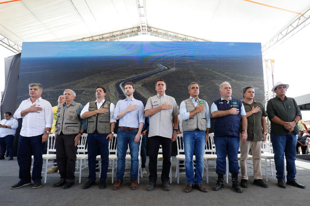 Na Paraíba, Presidente da República Jair Bolsonaro participa da entrega da unidade básica de saúde e da obra para ampliar oferta de água à população