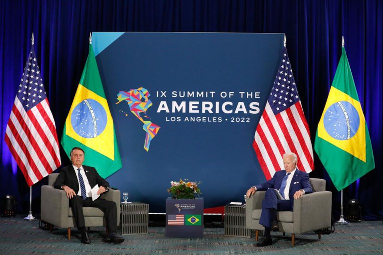 Presidentes Jair Bolsonaro e Joe Biden participam de reunião bilateral nos Estados Unidos