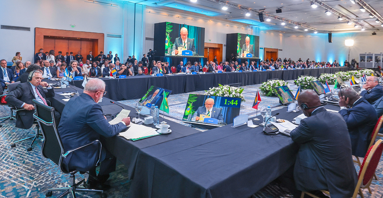 Lula discursa na Cúpula da Celac