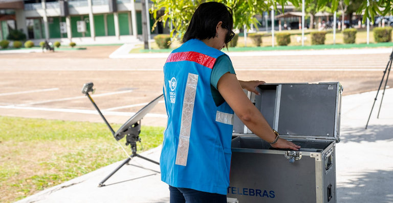 Antena móvel de internet banda larga