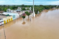 Ajuda federal a emergências humanitárias supera R$ 300 milhões e chega a 1.500 municípios