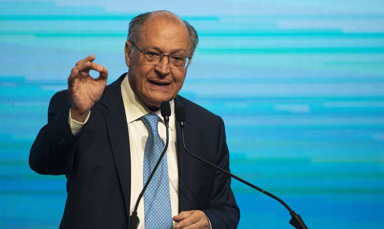Presidente em exercício Geraldo Alckmin