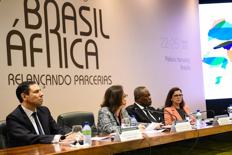 Seminário Brasil-África: relançando parcerias