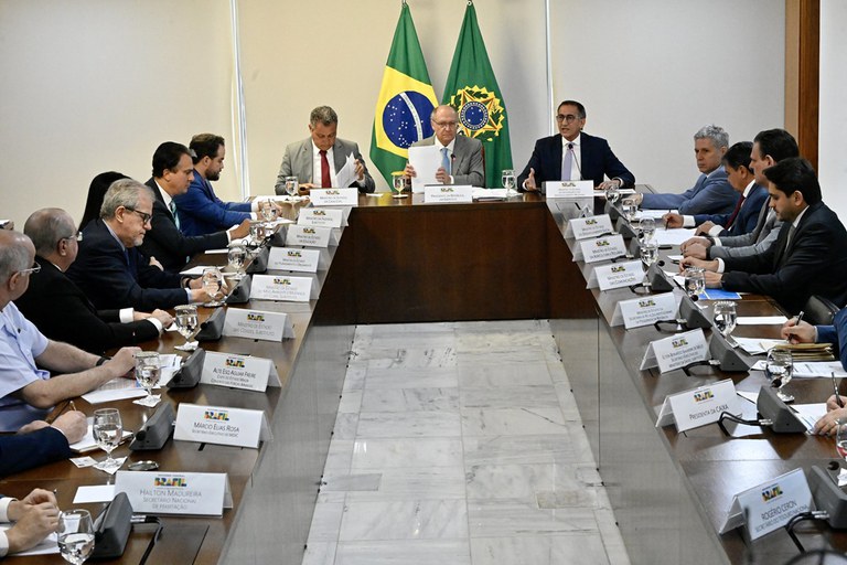 20092023_chuvas_alckmin_reuniao.jpg