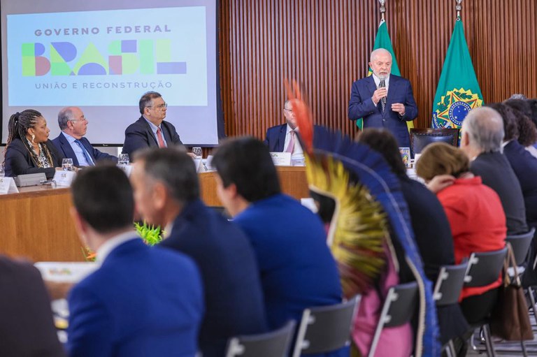 Presidente celebra conquistas de 2023 na abertura de reunião ministerial — Planalto