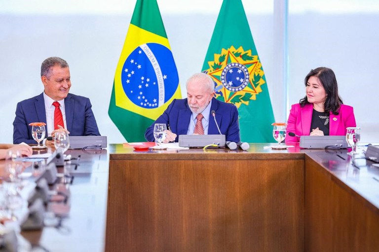 Presidente Lula sanciona LOA 2024 no Palácio do Planalto