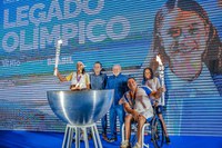 “Quero o jovem na escola”, diz Lula ao inaugurar ginásio olímpico que virou colégio integral