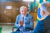 Lula: “Tenho um compromisso de fazer este país voltar a crescer economicamente”