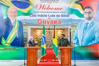 Na Guiana, Lula exalta o bom momento da economia brasileira