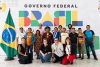 Lideranças Yanomami visitam Palácio do Planalto em Semana de Diálogo e Consulta