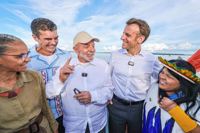 Lula Macron Sonia Marina.jpg