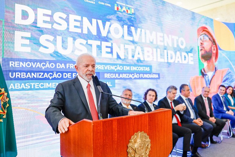 Novo PAC Lula.jpg