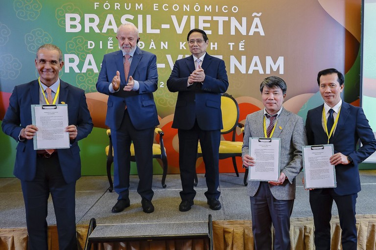PR Lula e PM do Vietnã, Pham Minh Chinh