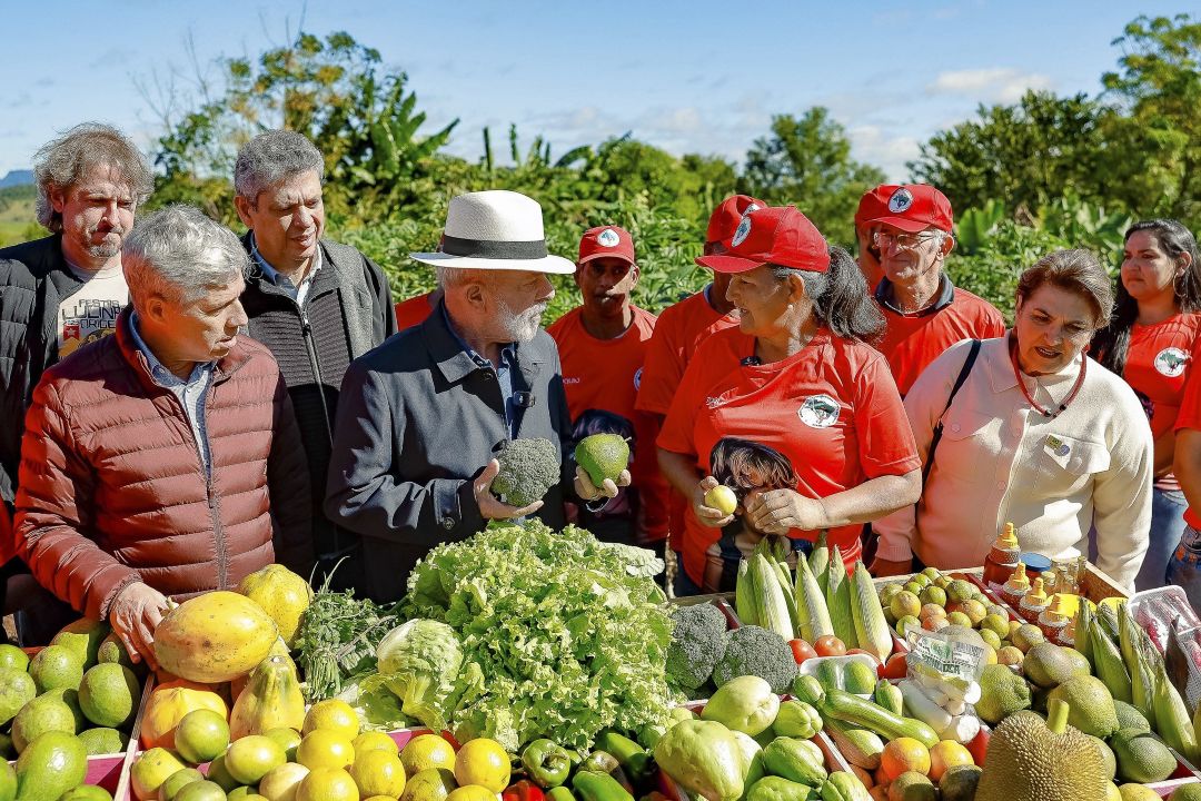 Terra da gente Lula 2.jpg