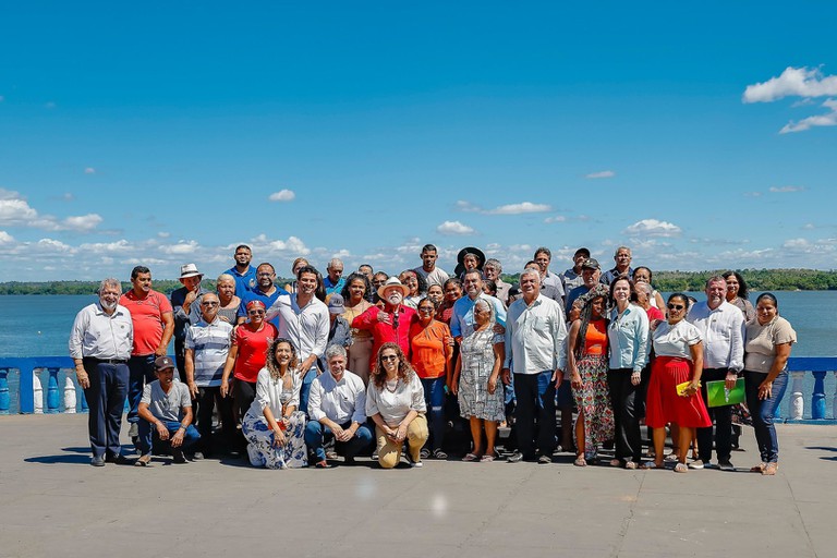 Presidente Lula entrega 1,9 milhão de hectares de terras da União ao povo do Tocantins