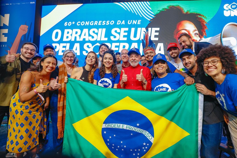 Durante 60º Congresso da UNE, presidente Lula sanciona lei que amplia assistência estudantil