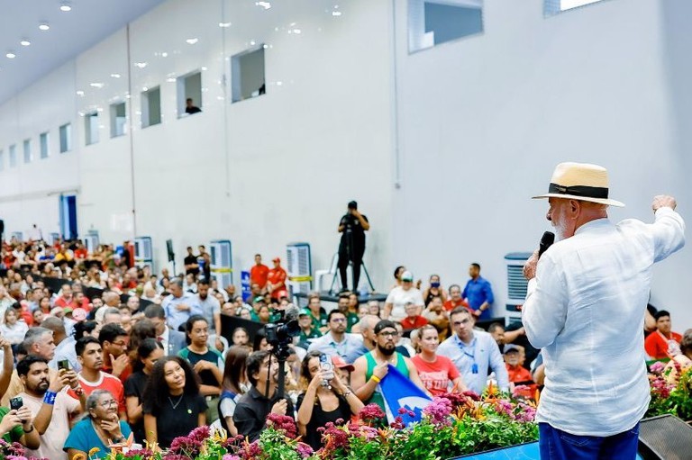 “Quero cuidar do meu querido Acre”, diz Lula durante anúncio de mais de R$ 1 bi ao estado