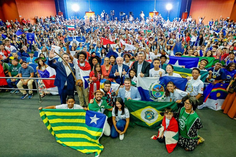 Lula: “A solução do planeta está na participação da nossa juventude”