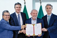 Lula sanciona lei que institui Sistema Nacional de Educação: “Isso chama-se soberania”