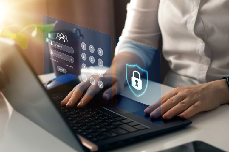 Brasil e União Europeia reconhecem equivalência em proteção de dados pessoais