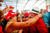 Presidente anuncia entregas de Reforma Agrária no 14º Encontro do MST