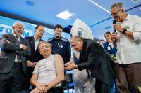 “Ajudar o Butantan é ajudar 215 milhões de almas que vivem neste país”, afirma Lula